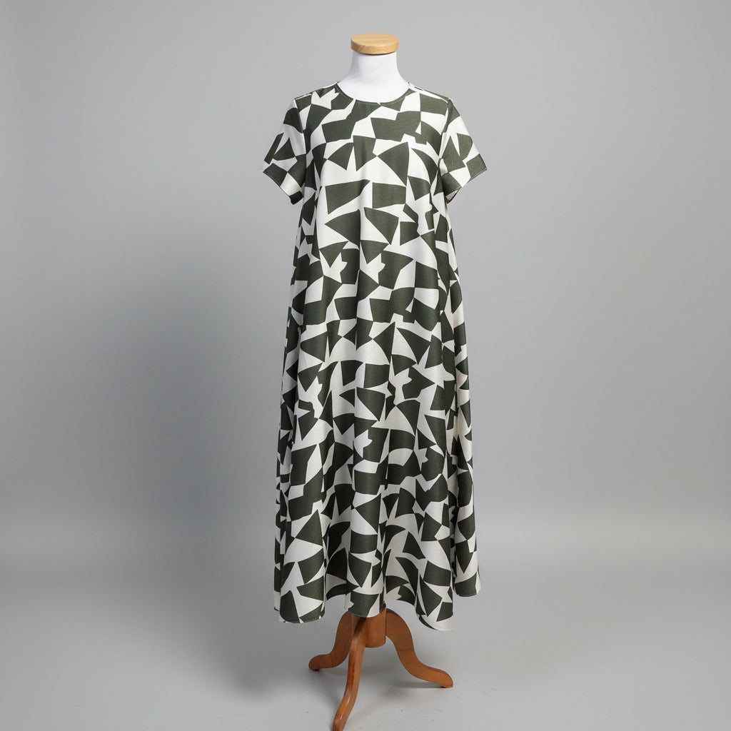 Banana Republic olive and cream print Aurelia crepe maxi dress, size XS/Petite
