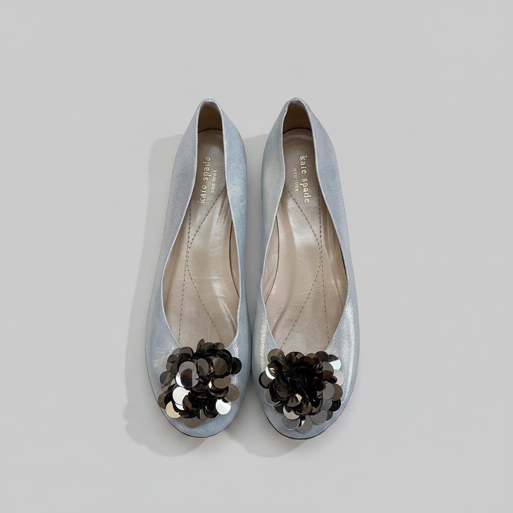 Kate Spade gold leather flat with paillettes, size 10