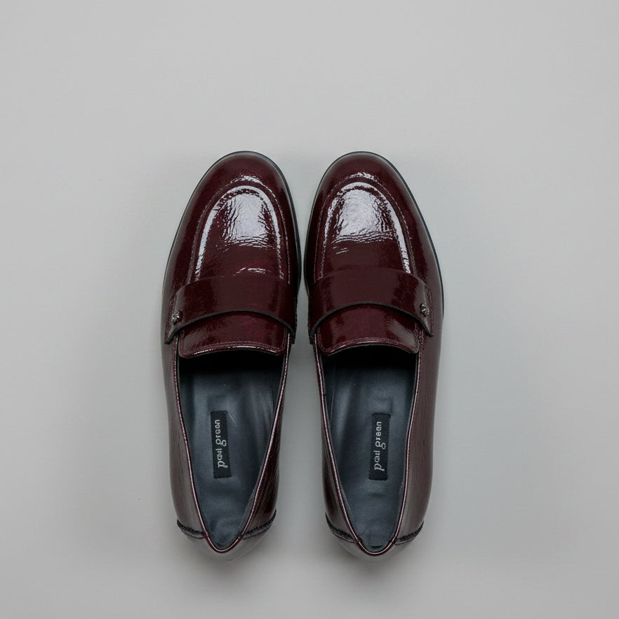 Paul Green burgundy patent Wheaton loafers, size 8, NEW WITHOUT BOX!