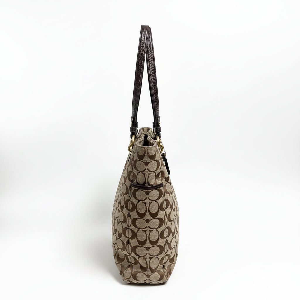 Coach brown logo Gallery zip tote, NEW WITHOUT TAGS!