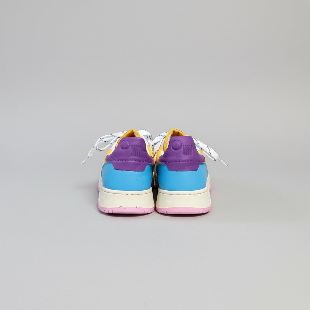 Oncept white/multi-color Pheonix sneakers, size 9.5