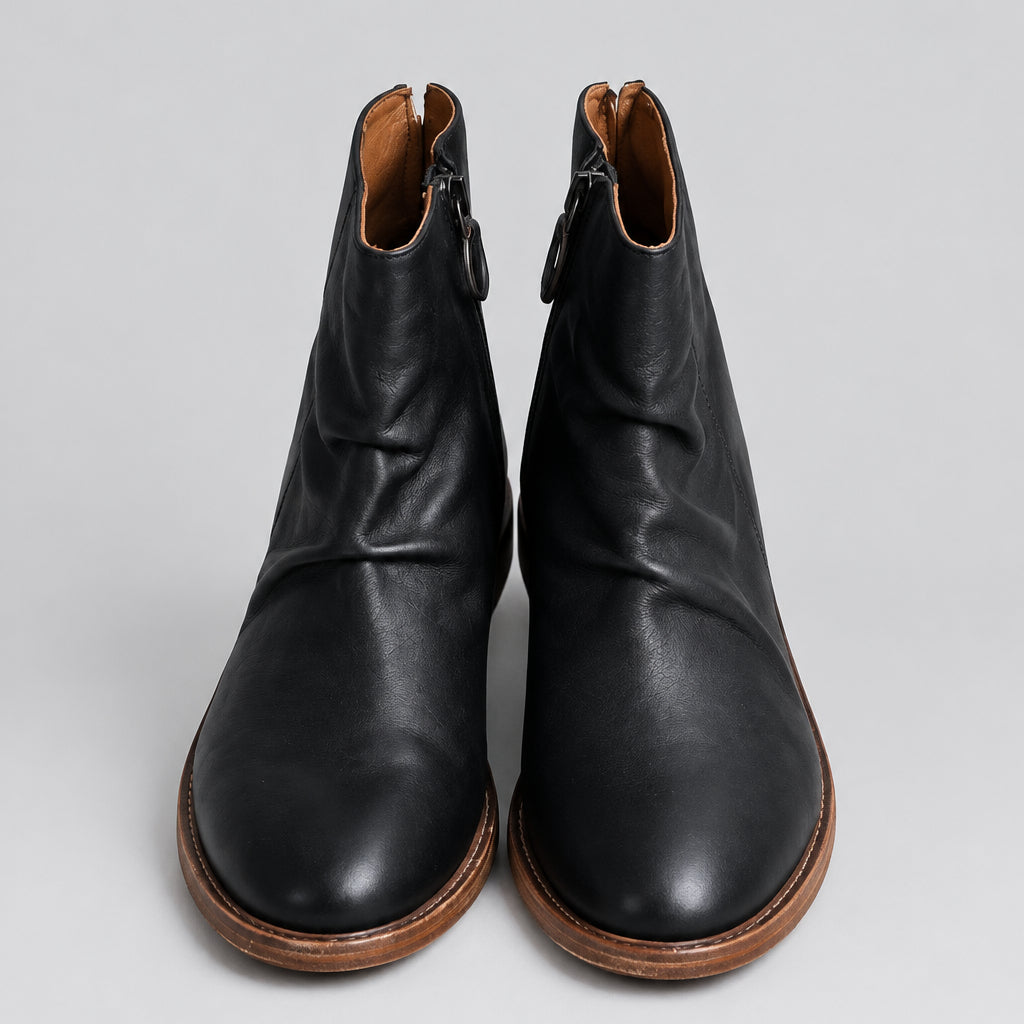 Beek black leather Quail boots, size 8