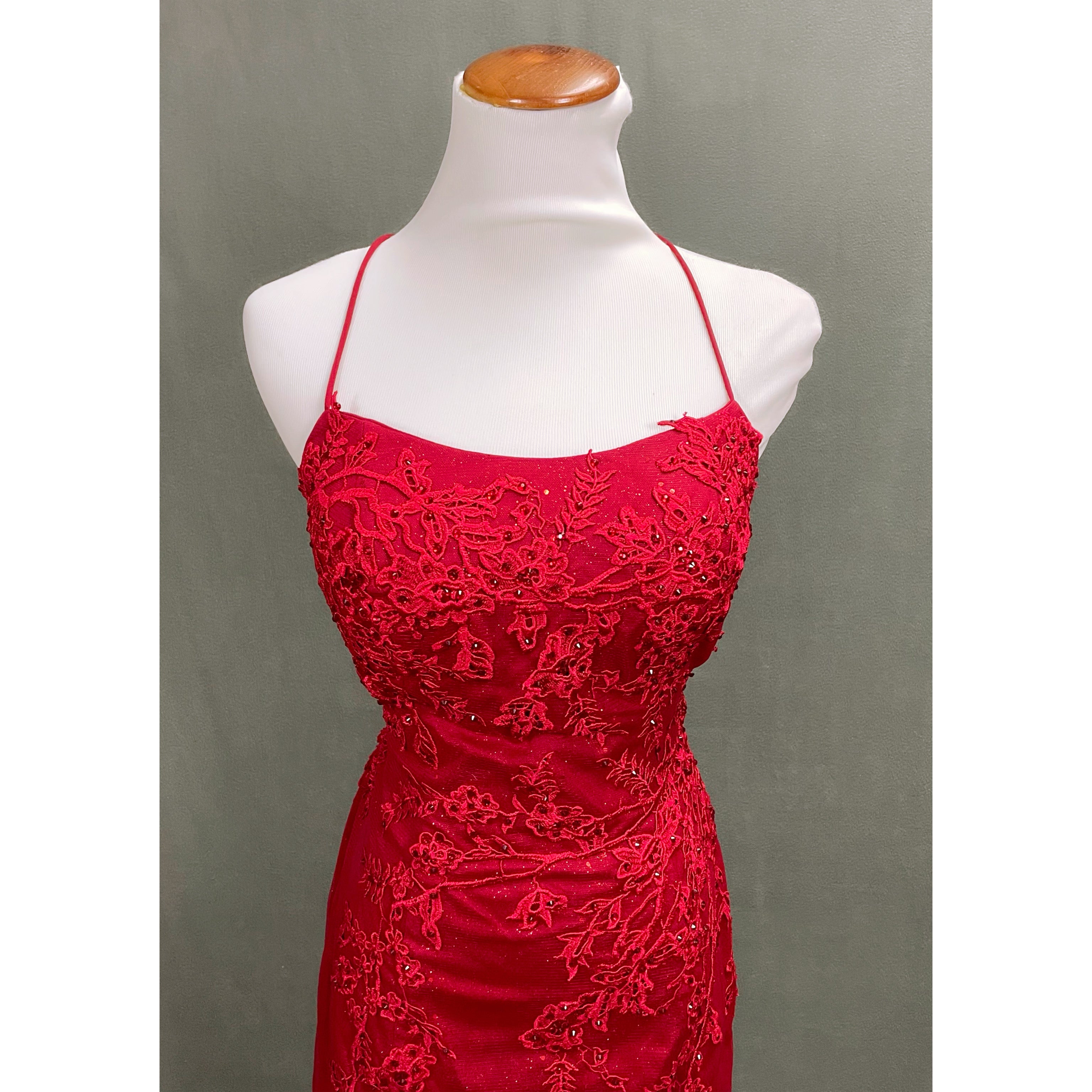 B. Darlin red dress, size 5/6