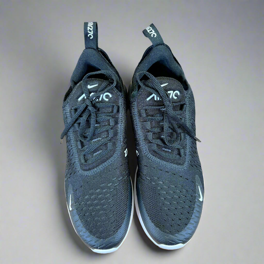 Nike black Air Max 270 shoes, size 8.5, LIKE NEW!