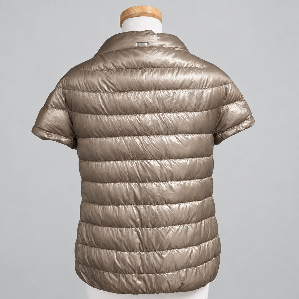 Herno champagne Iconico Emilia cap sleeve down puffer jacket, size 42 (US 6)