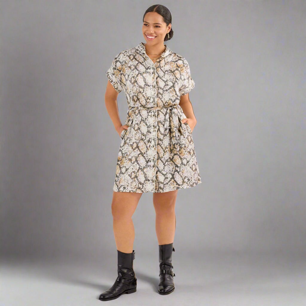 Cabi Cobra dress, size M, NEW WITH TAGS!