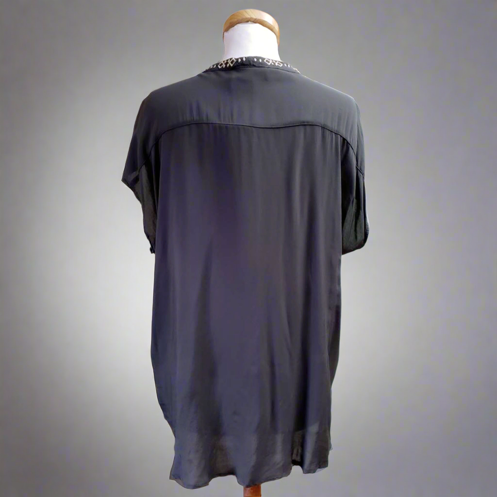 Philosophy slate blue embroidered blouse, size M, NEW WITH TAGS!