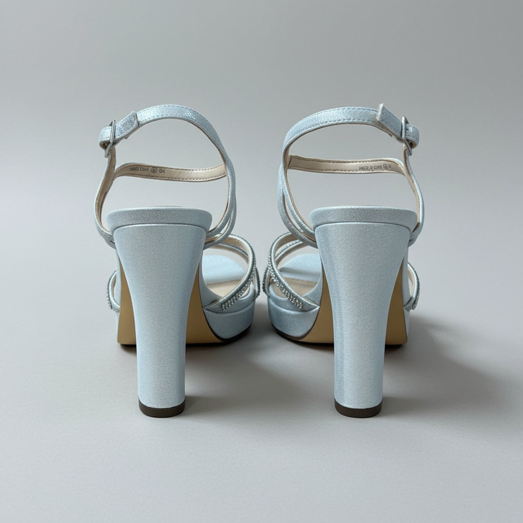 Nina silver Saralyn shoes, size 6.5, NEW IN BOX!