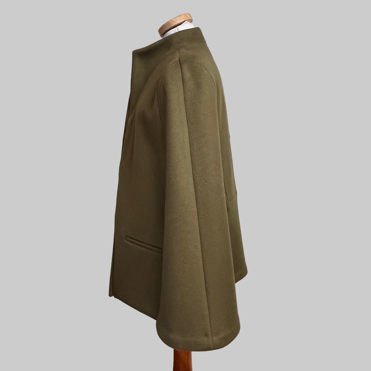 Alice Walk olive wool cape, size L