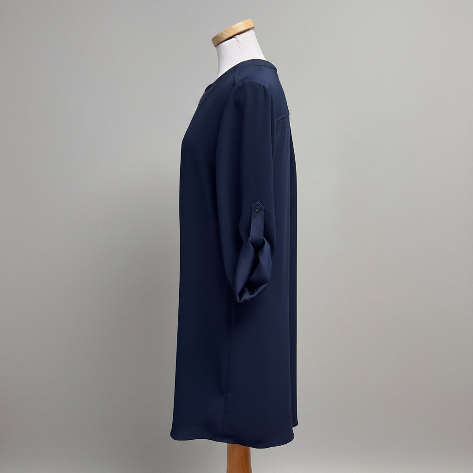 Trina Turk navy Kaiko 2 navy zip dress, size S, NEW WITH TAGS!
