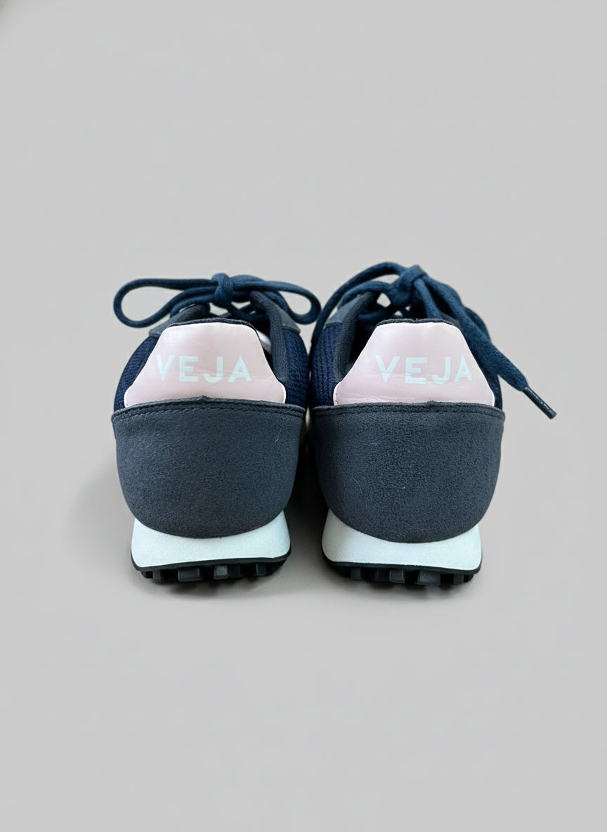 Veja navy/pale pink runners, size 7