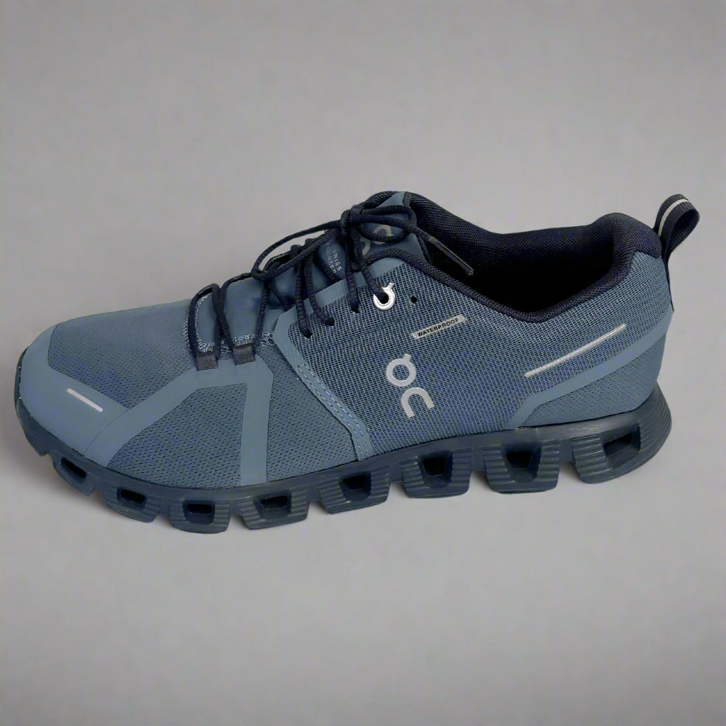 Cloud Running blue Cloud 5 shoes, size 10.5