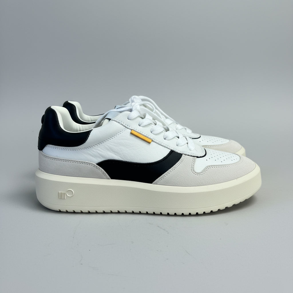 Oncept white leather Prague sneakers, size 8.5, NEARLY NEW!
