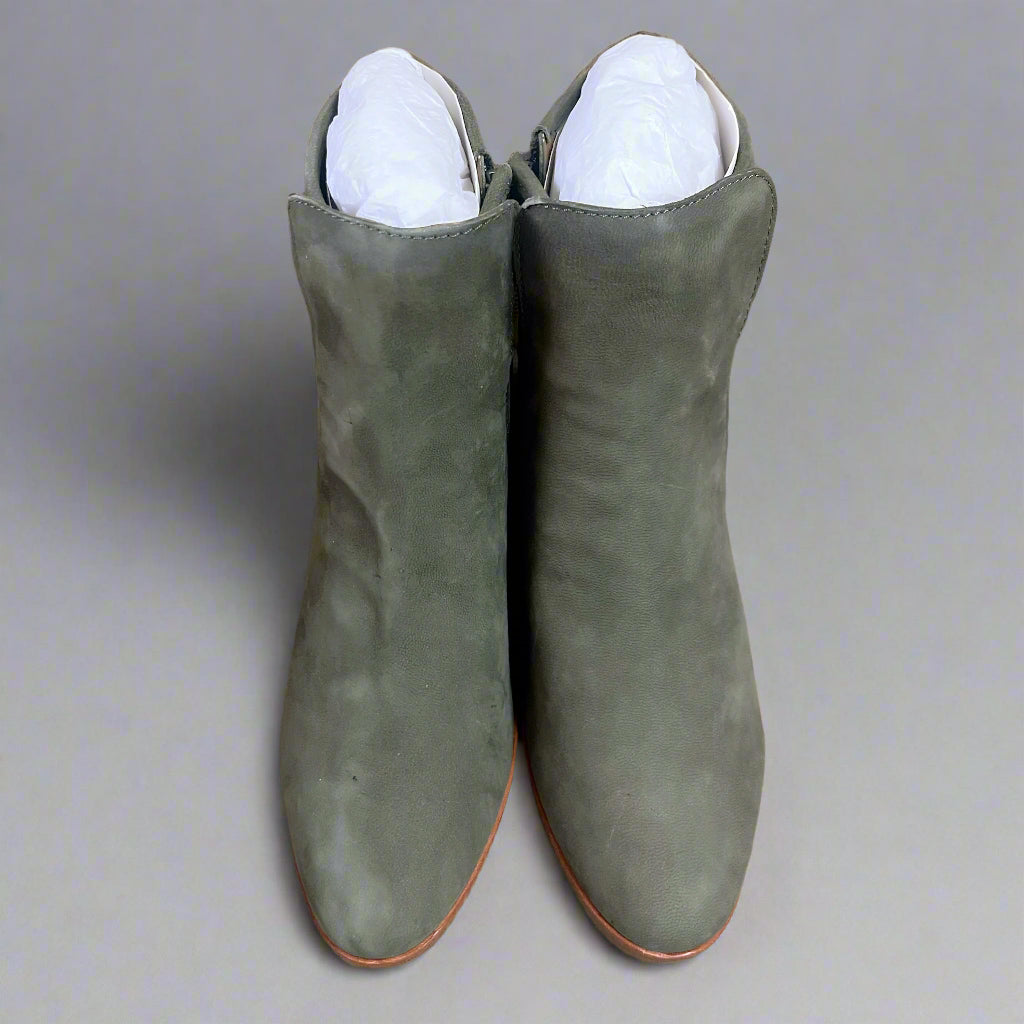 Jack Rogers olive suede Deborah boots, size 8, NEW IN BOX!