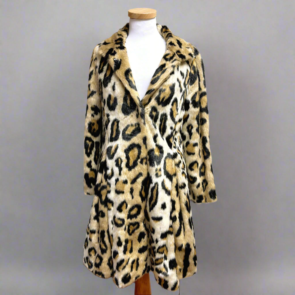 Amen Wardy leopard faux fur coat, size M
