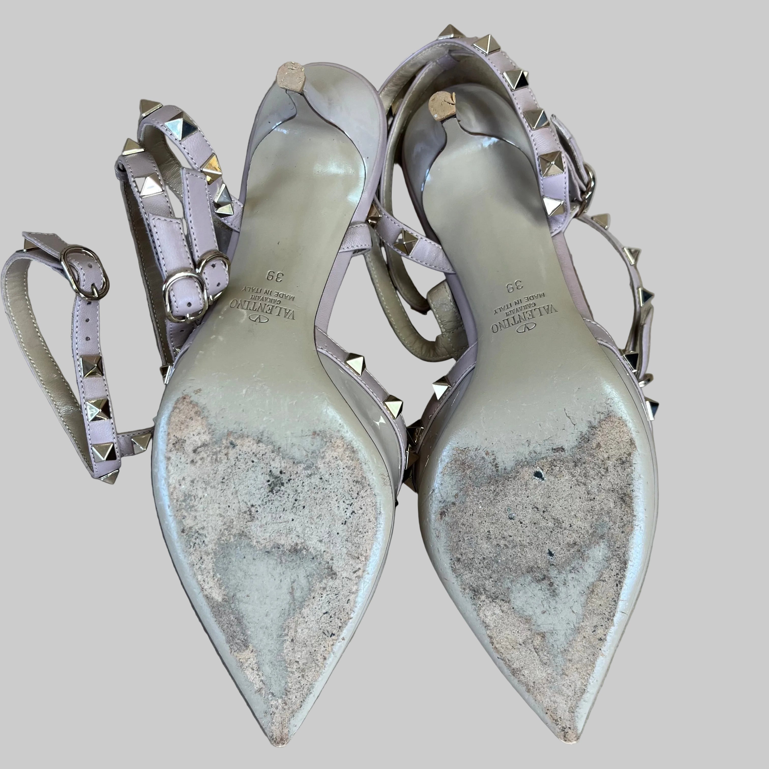 Valentino tan Rockstud shoes, size 9