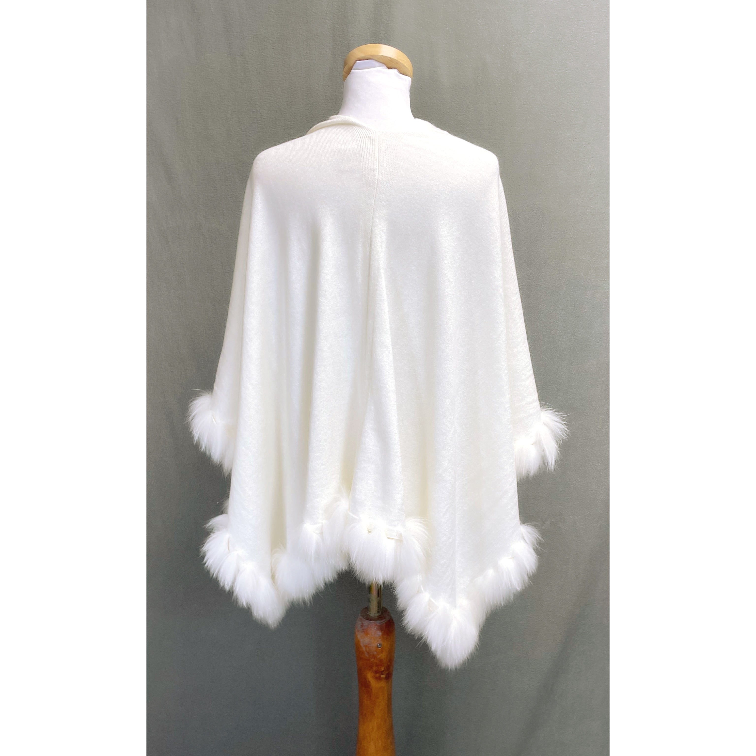 Caroline Grace cotton shawl with fox fur, size S