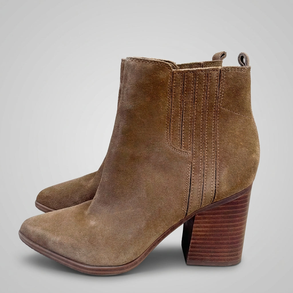 Marc Fisher brown suede Oshay boots, size 9