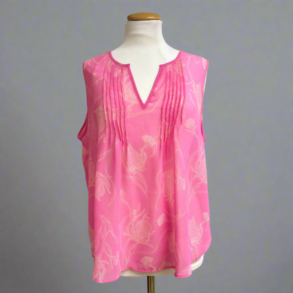 Cabi pink floral Corsage top, size M, NEW WITH TAGS!