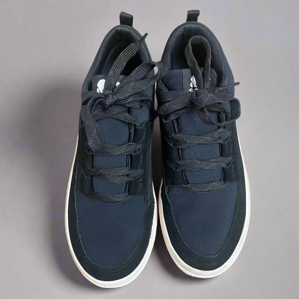 Sorel dark blue and black platform sneakers, size 8, LIKE NEW!