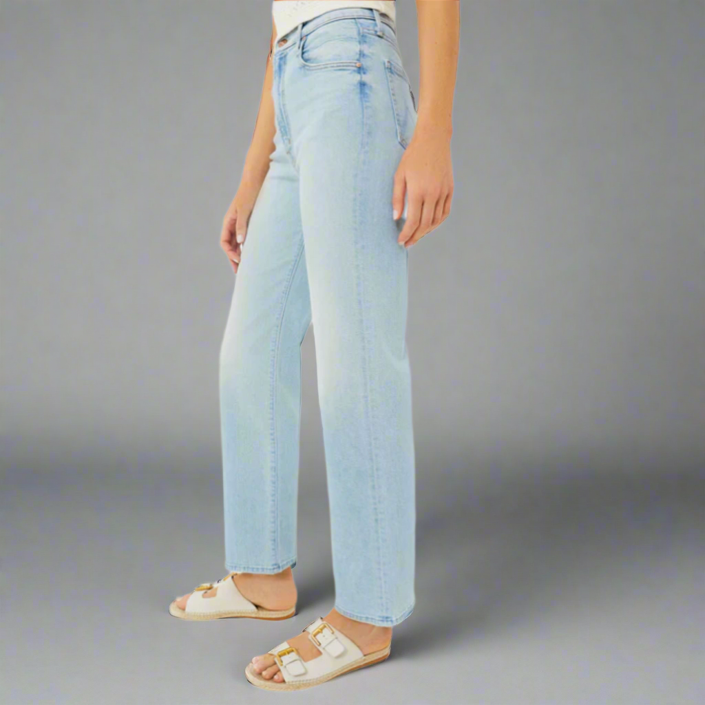 Mother faded Rambler Zip Flood jeans in Cherie Cherie, size 25