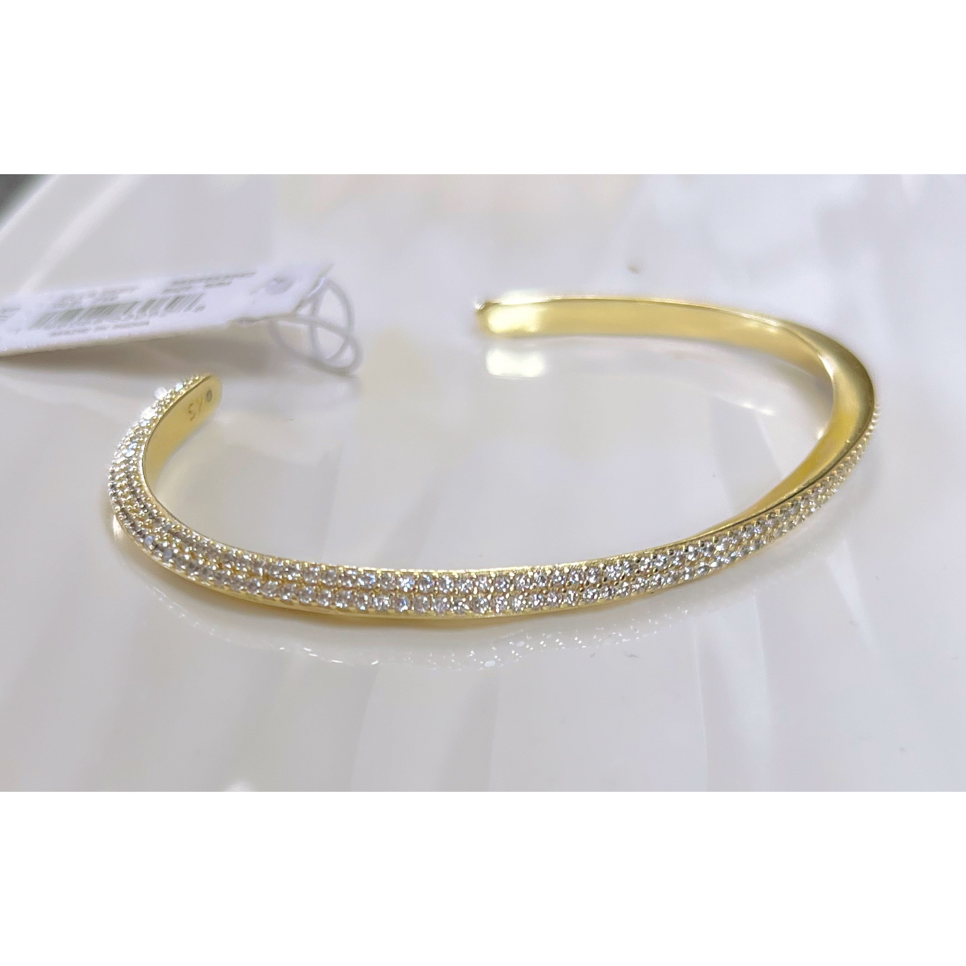 Kendra Scott "Ella" cuff bracelet, NEW IN BOX!