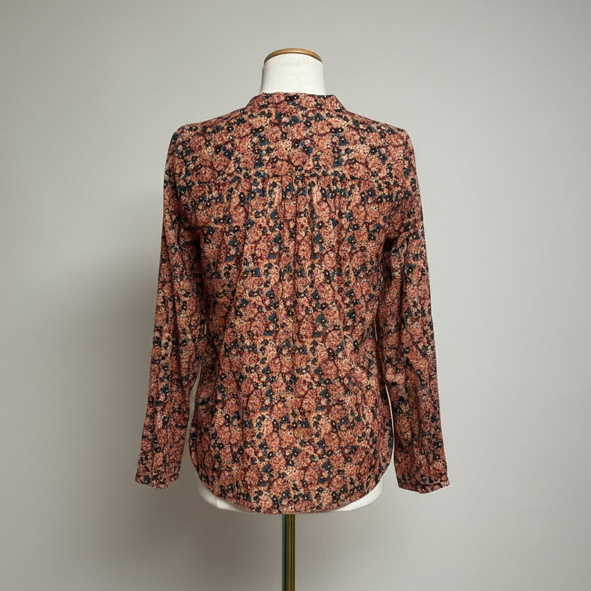 Trovata blush pink and blue floral Lilly Vinery blouse, size XS