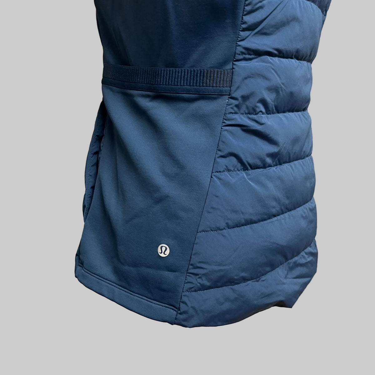 Lululemon teal Down For It All vest, size 6