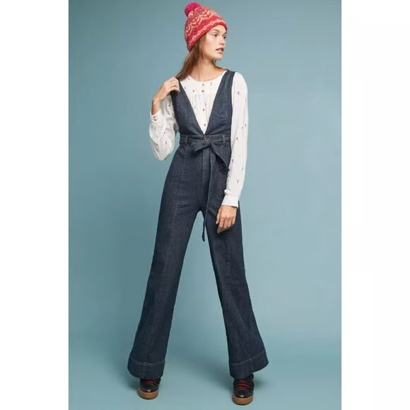Pilcro denim jumpsuit, size 2, LIKE NEW!