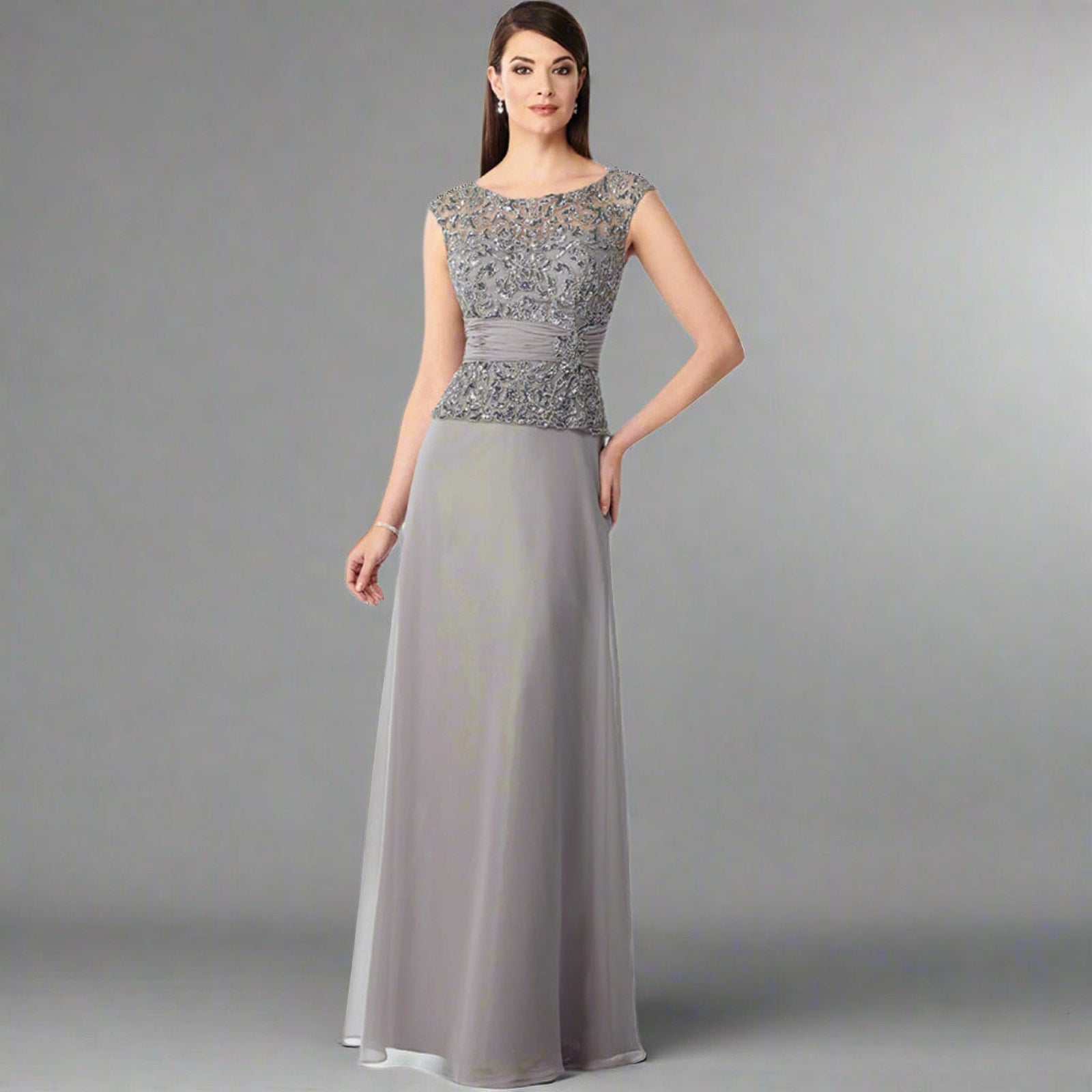 Cameron Blake gray dress, size 4,  NEW WITH TAGS!