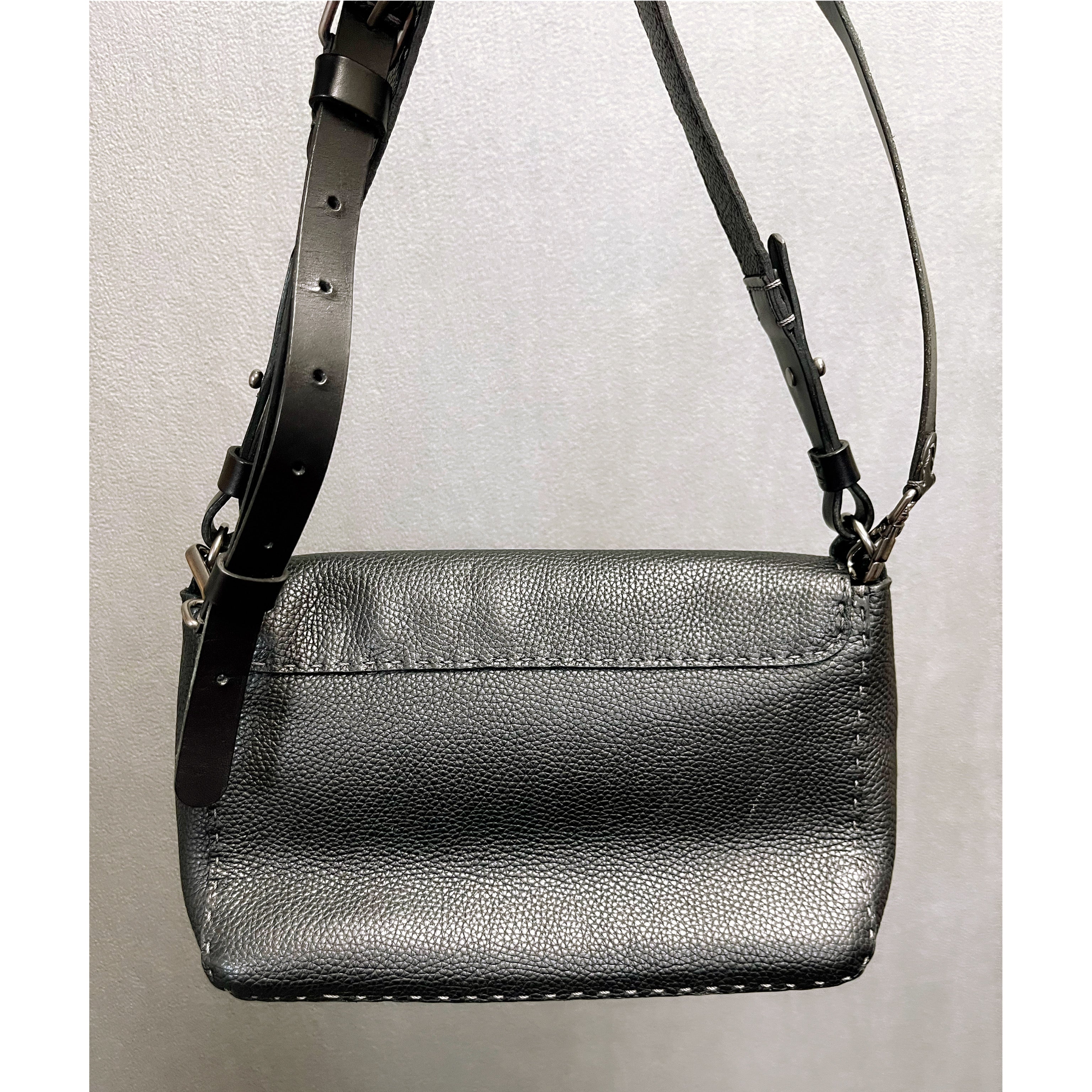 Henry Beguelin black leather Cervo Small Crossbody bag