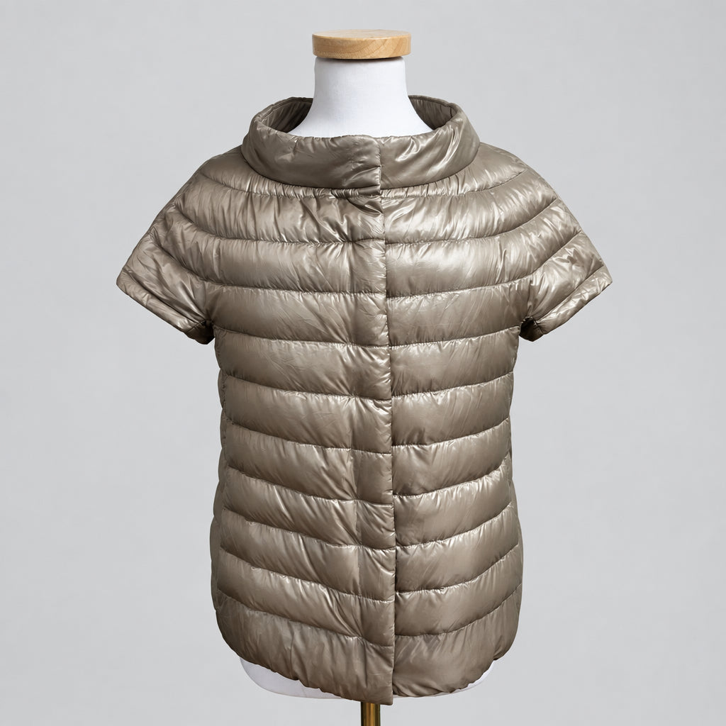 Herno champagne Iconico Emilia cap sleeve down puffer jacket, size 42 (US 6)