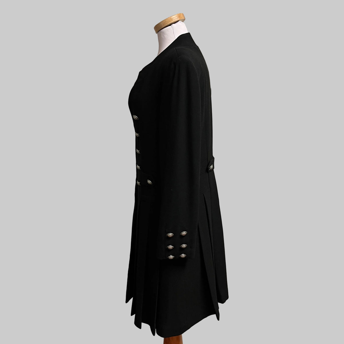 Zelda black pleated coat, size 10