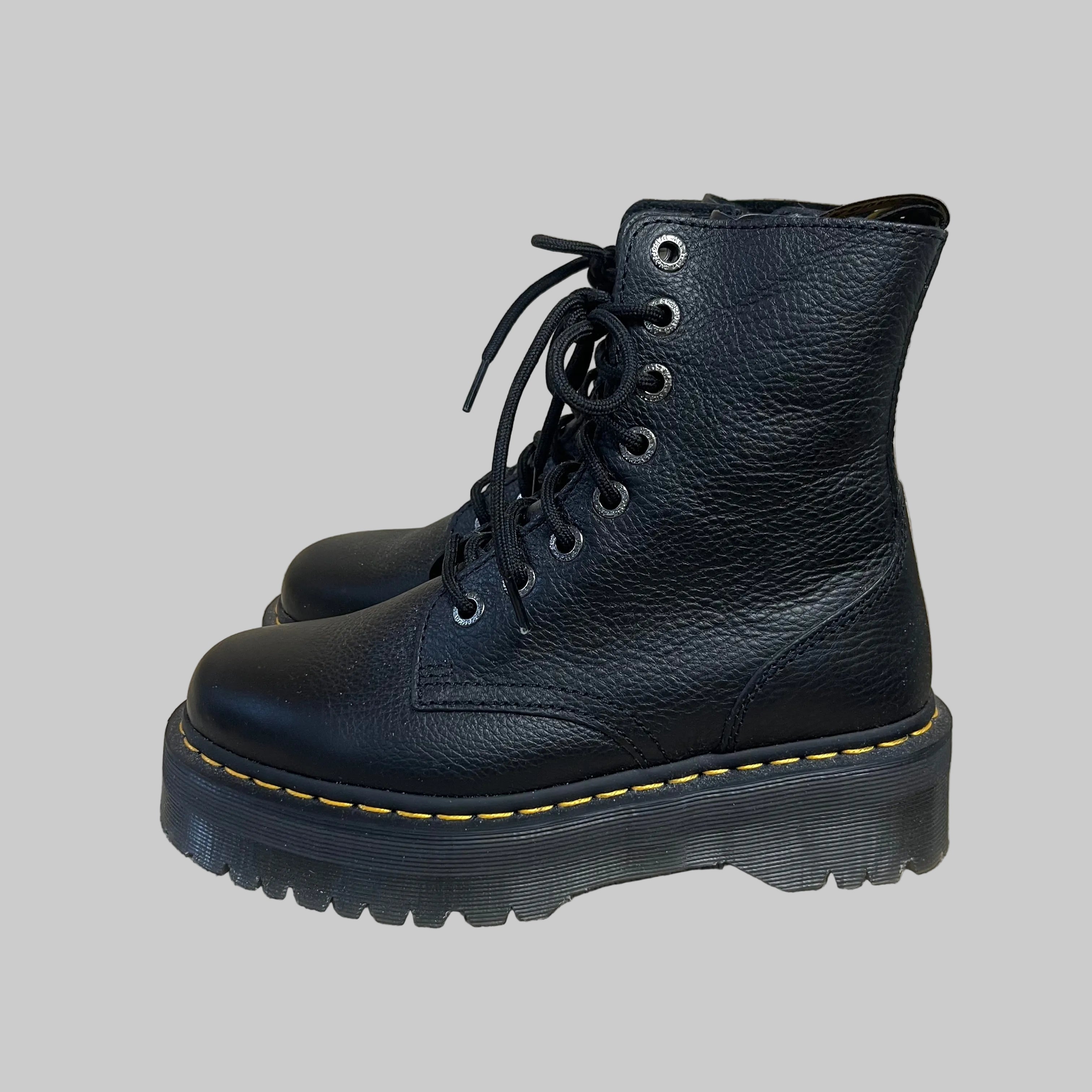 Dr. Martens black leather Jadon III boots, size 8, NEW WITHOUT TAGS!
