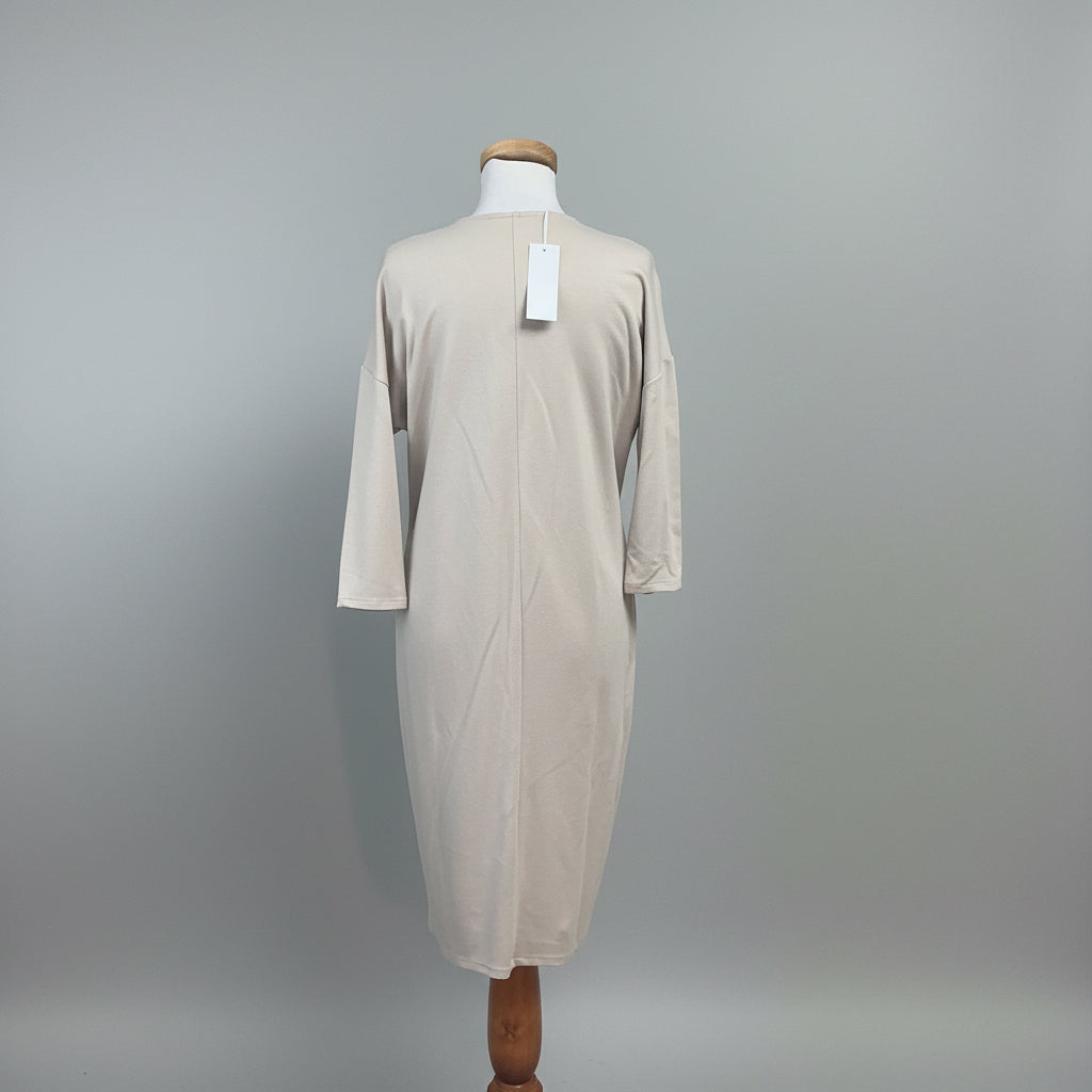 White Label oyster Jersey Cocoon dress, size 2, NEW WITH TAGS!