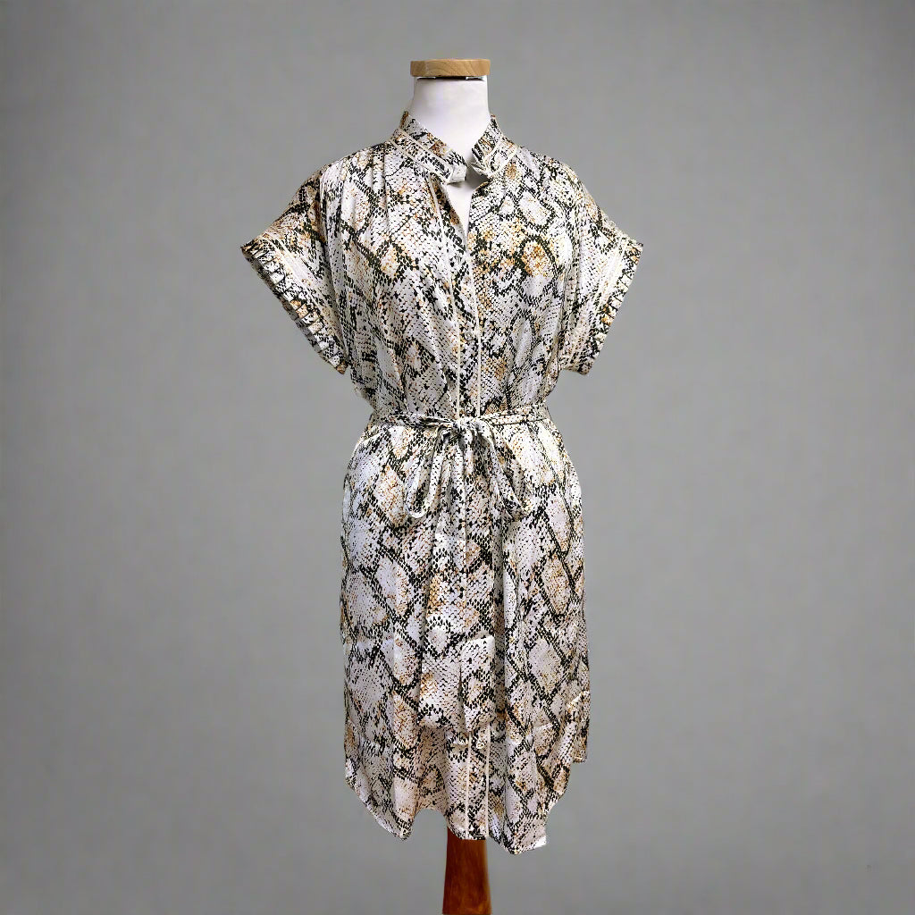 Cabi Cobra dress, size M, NEW WITH TAGS!