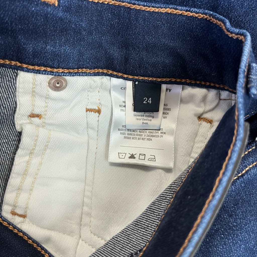 Citizens of Humanity dark Hi Rise Crop Lyra jeans, size 24
