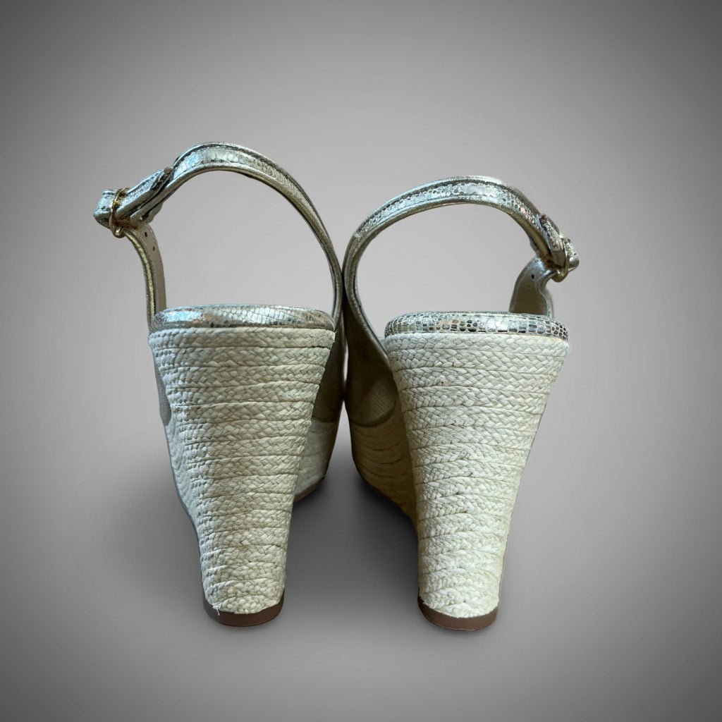 Lilly Pulitzer gold Picture Perfect wedge shoes, size 6, NEW IN BOX!