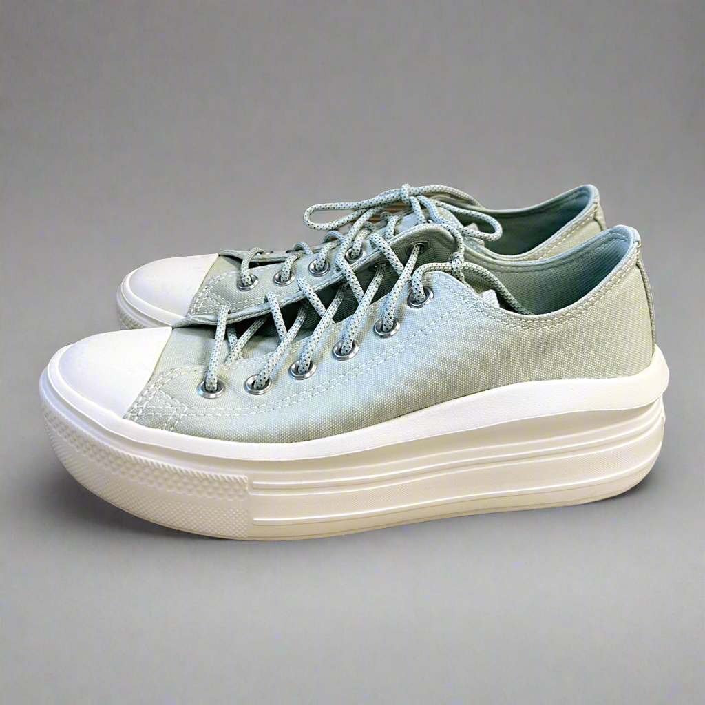 Converse sage All Star Platform sneakers, size 8
