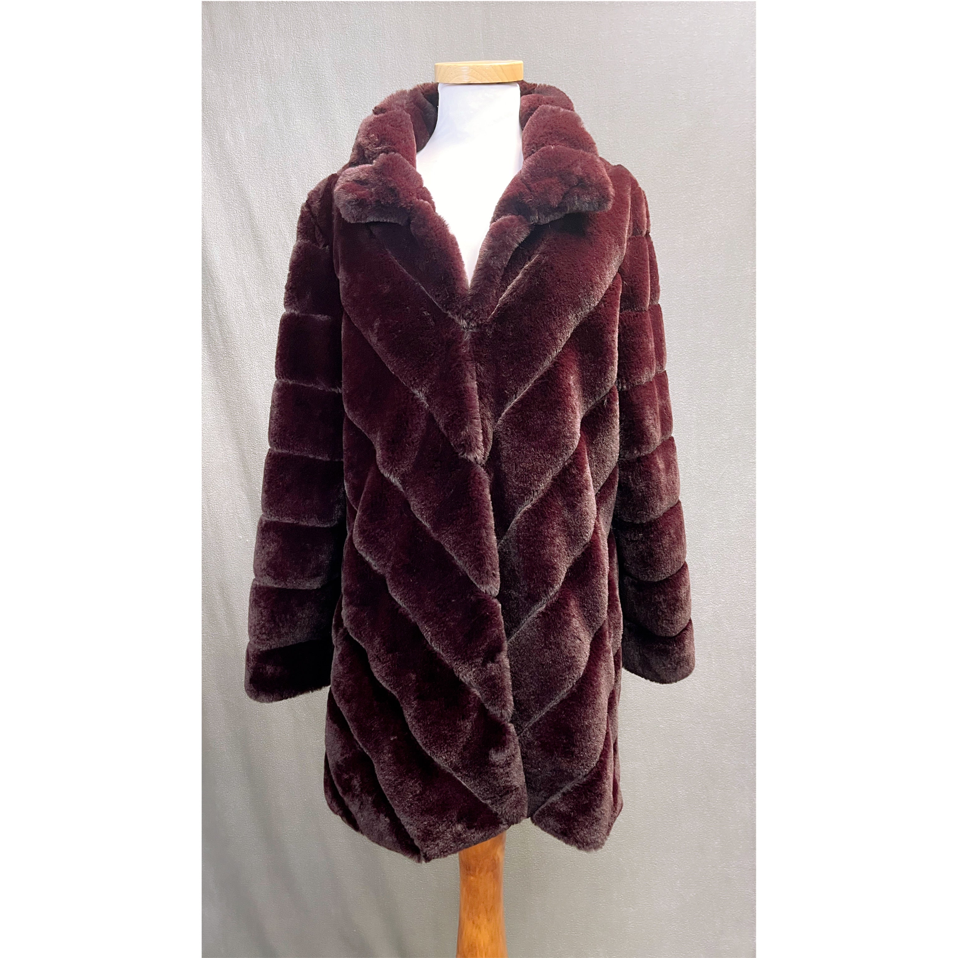 Love Token burgundy faux fur coat, size M