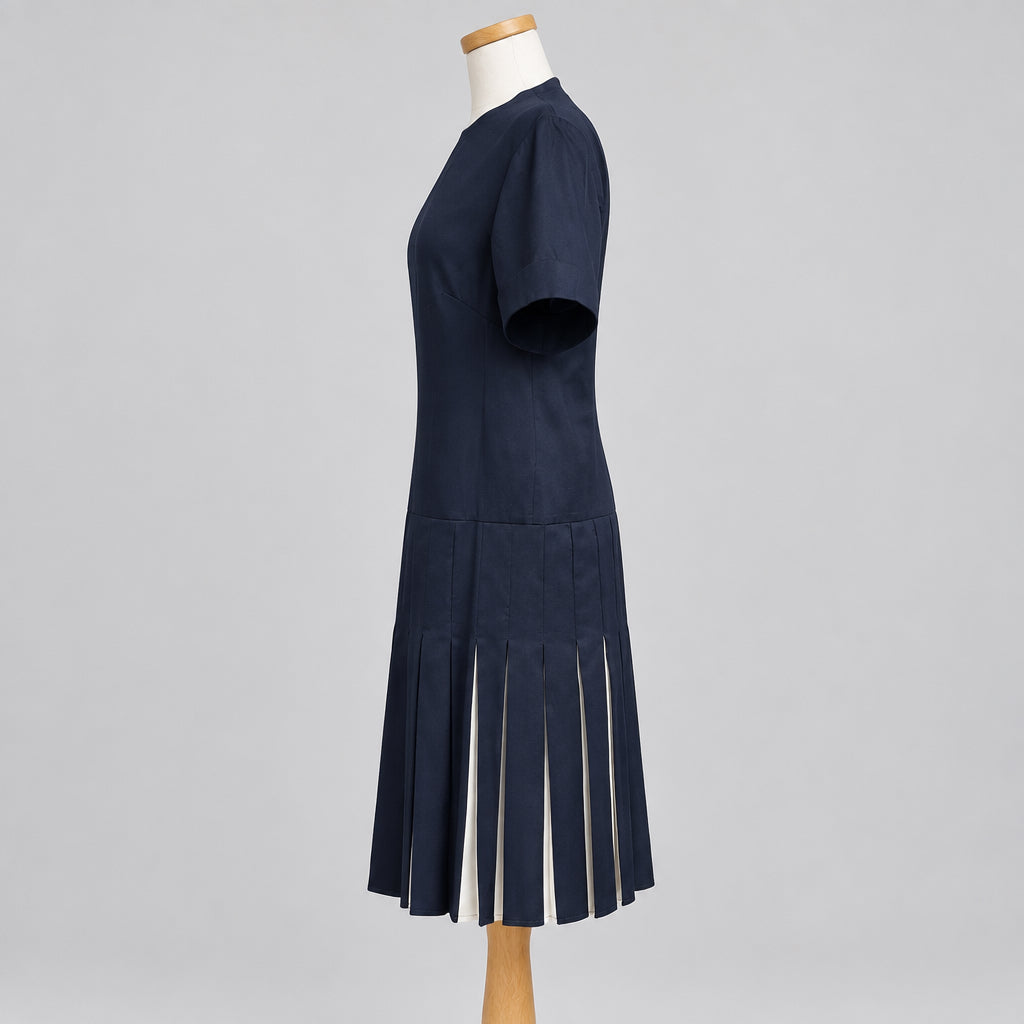 Tuckernuck navy & ivory Liza dress, size M