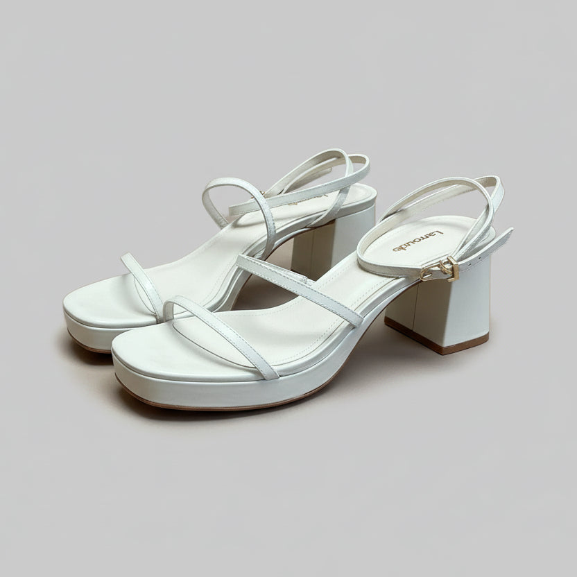 Laroude cream patent platform sandal, size 9.5, NEW IN BOX!