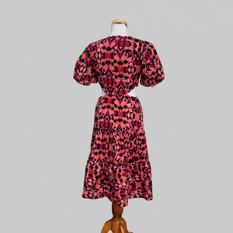 French connection magenta/black printed dress, Size 6, NEW WITH TAGS!