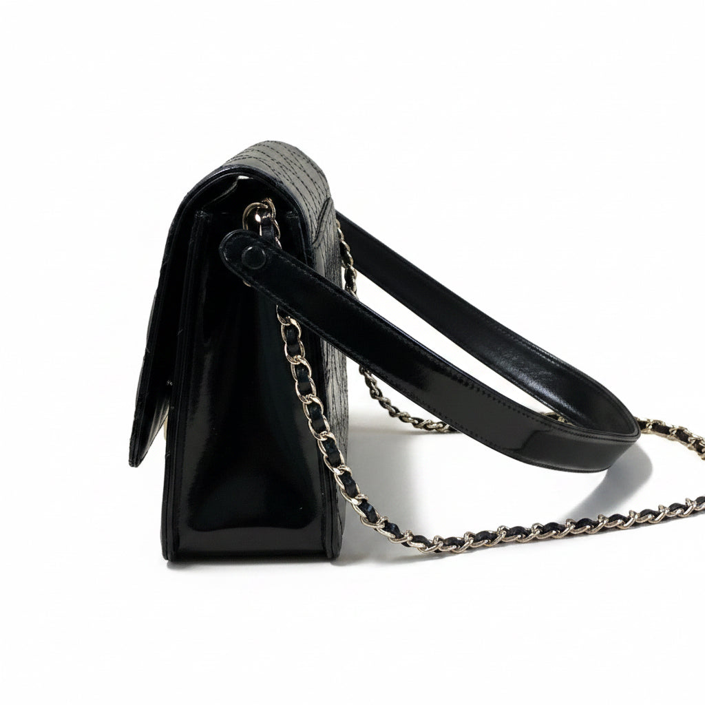 CHANEL vintage black quilted leather bag
