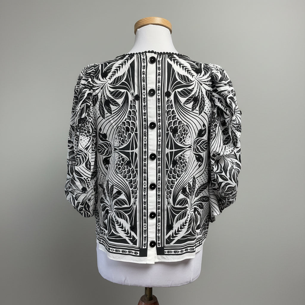 FARM Rio black and white Monochrome Elegance blouse, size M