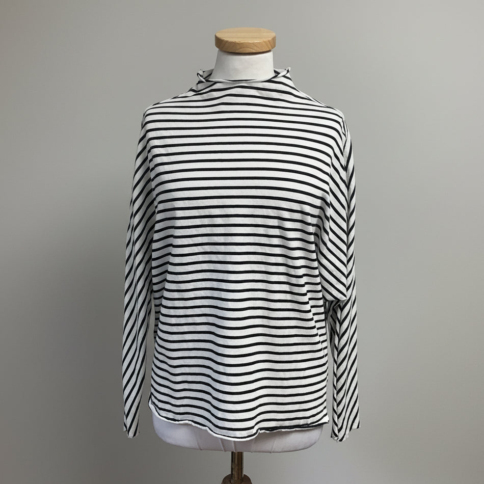 Frank & Eileen white and black stripe Effie long sleeve tee, size XS