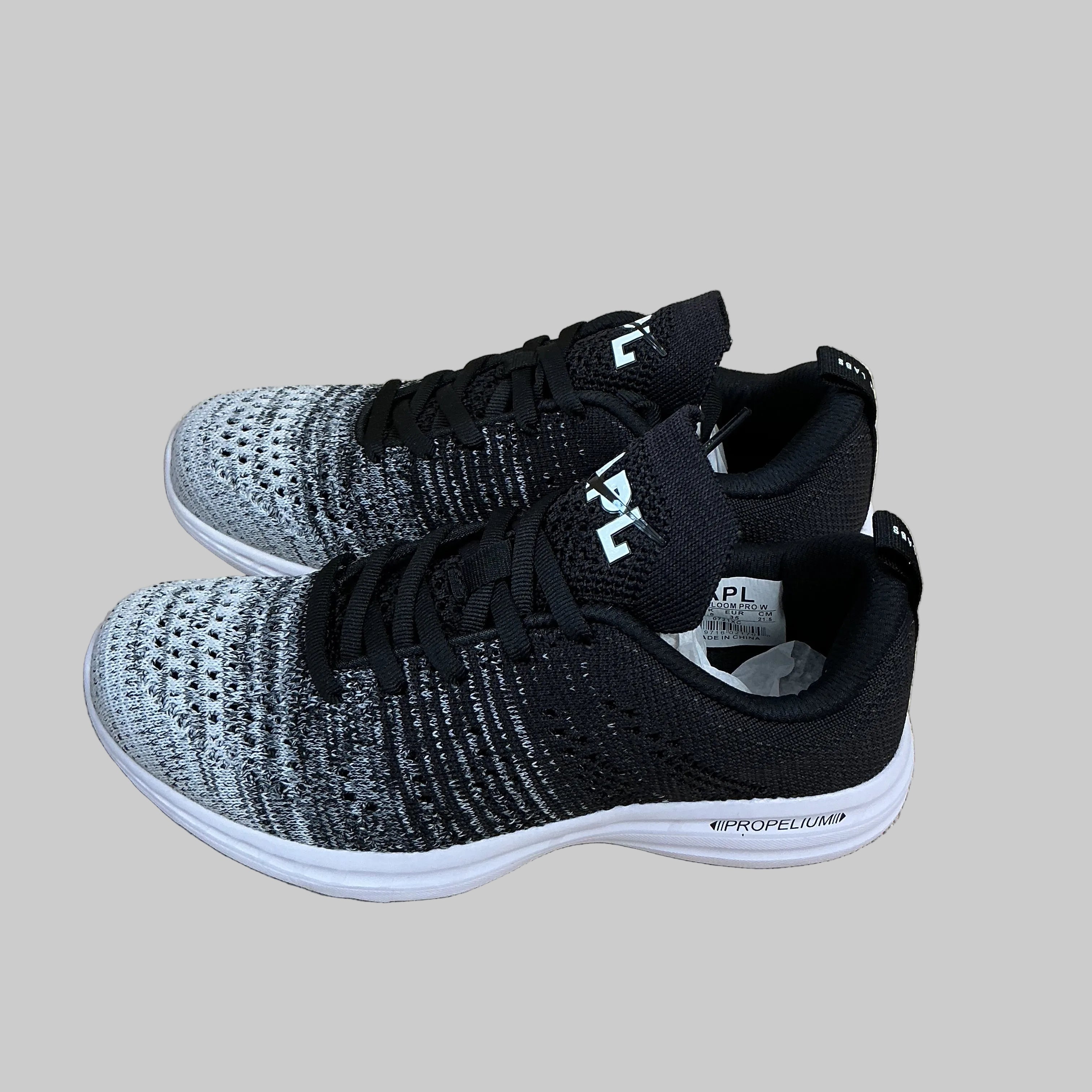APL black/white Techloom Pro shoes, size 5, NEW IN BOX!