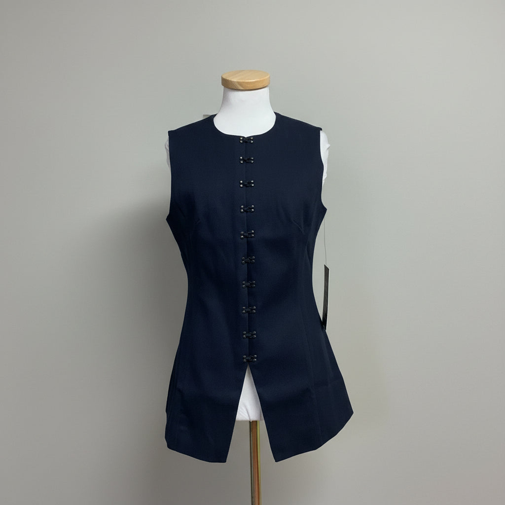 Tuckernuck navy Duke vest, size 8, NEW WITH TAGS!