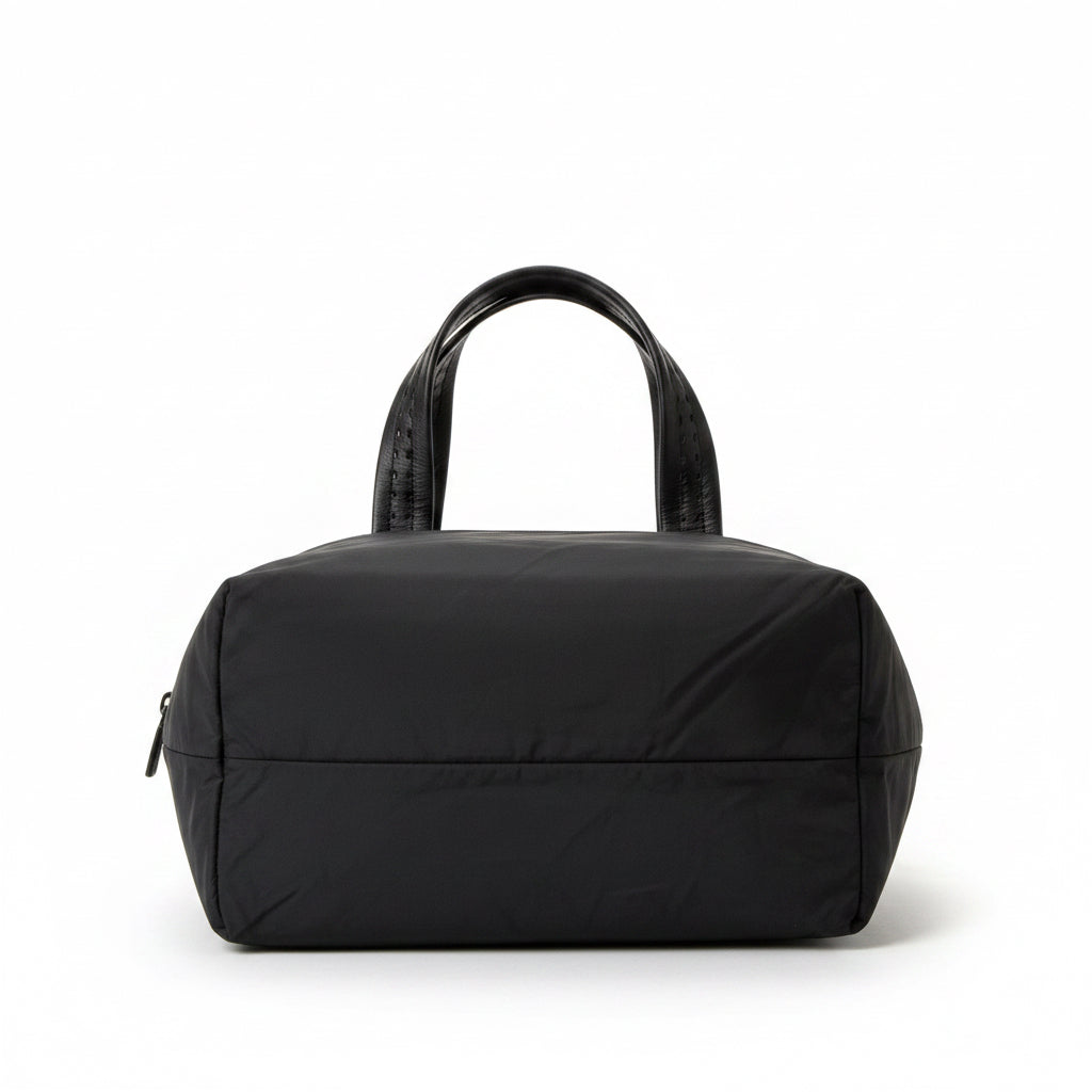 Elizabeth & James black Newspaper tote, NEW WITH TAGS!