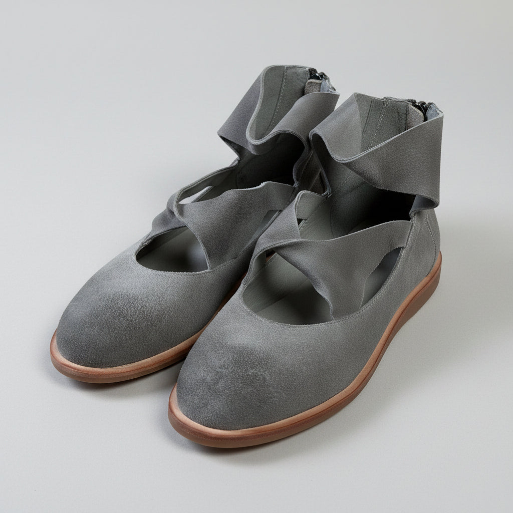 Antelope gray suede Lalana shoes, size 8, NEW IN BOX!
